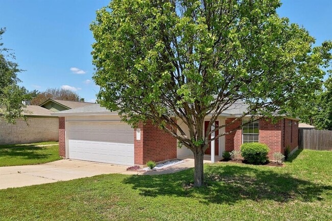 Building Photo - 2101 Parksville Way