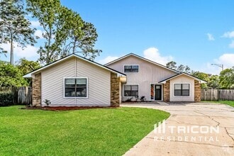 Building Photo - 12178 Rochford Ln