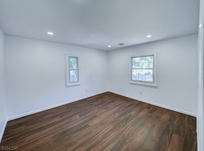 Building Photo - 217 Heywood Ave