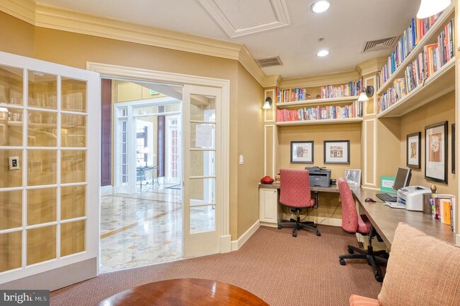 Building Photo - 537 Ensemble Ct
