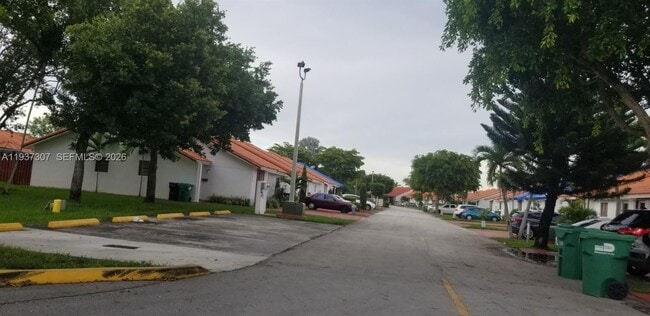 Building Photo - 13516 SW 59th Ln