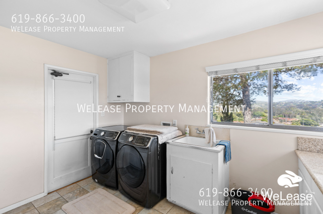 Building Photo - 3600 Willow St