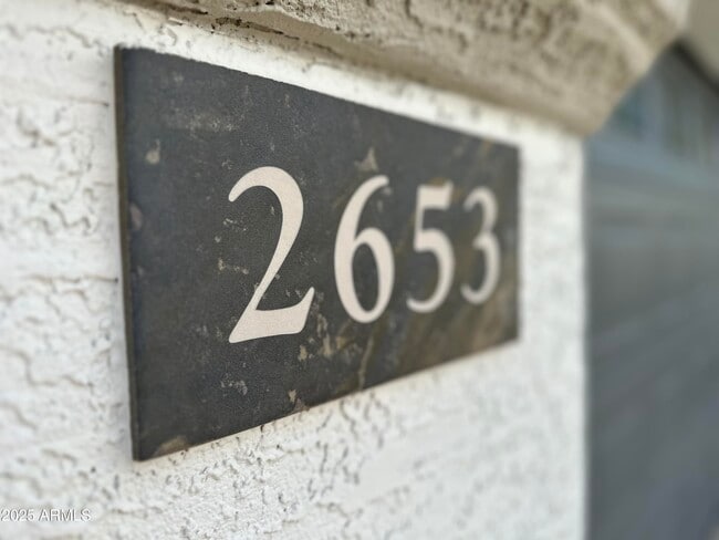 Building Photo - 2653 E Canyon Creek Dr