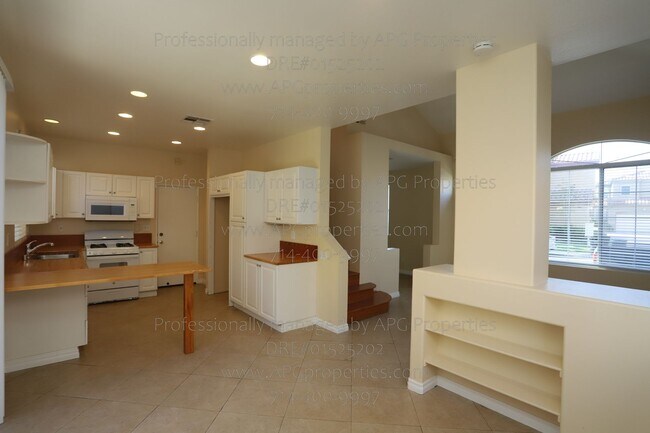 Building Photo - 48 Calle De Los Ninos