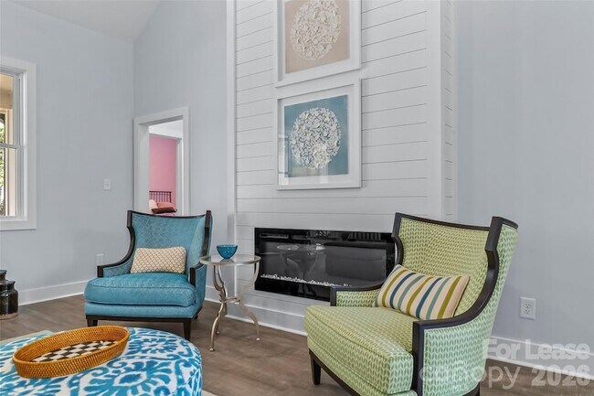 Building Photo - 129 Greens Rd