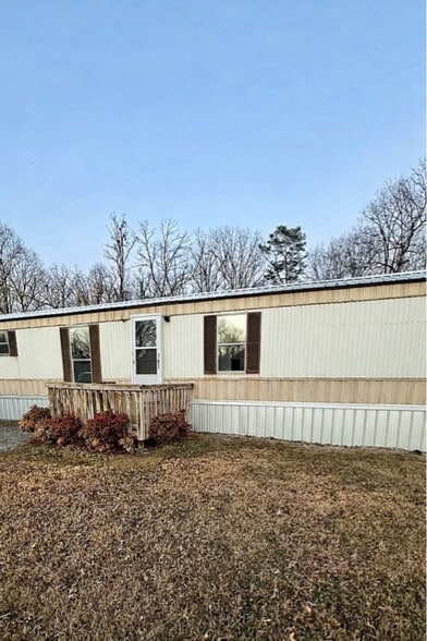 Building Photo - 933 Mt Vernon Rd