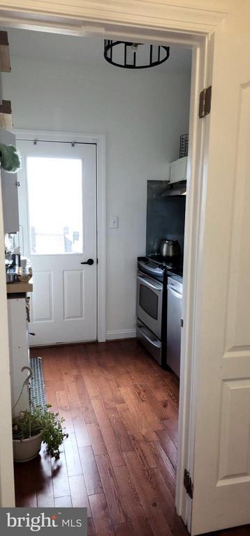 Building Photo - 1104 Mountain Hope Ct