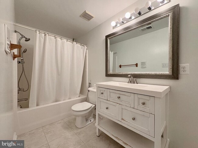 Building Photo - 3795 Raisner Ct