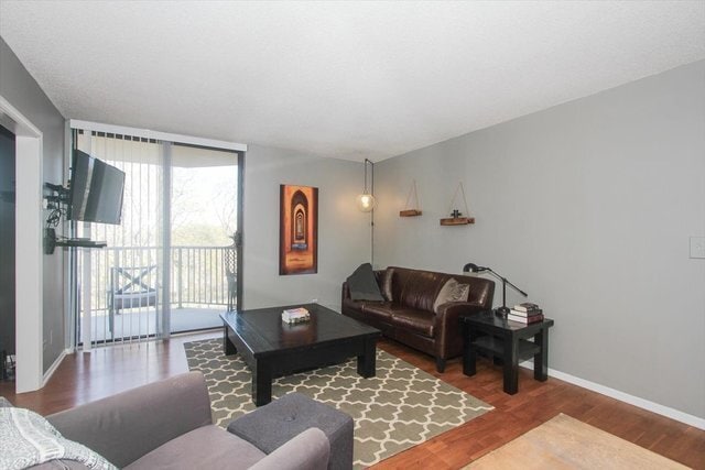 Building Photo - 511 Aurora Ave