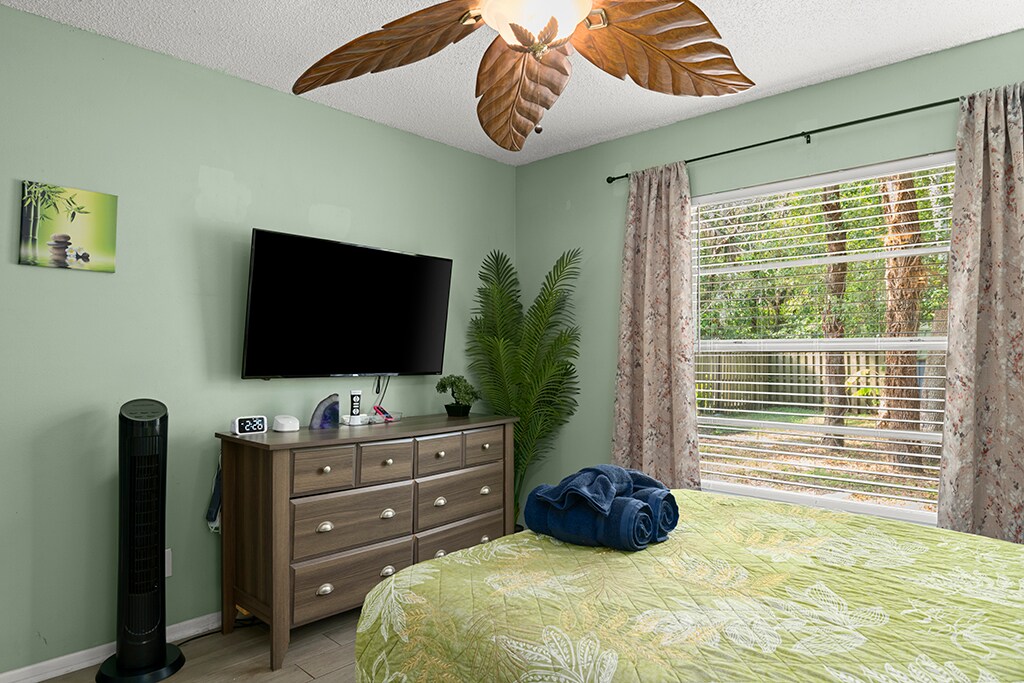 Building Photo - 5014 Gainsville Dr