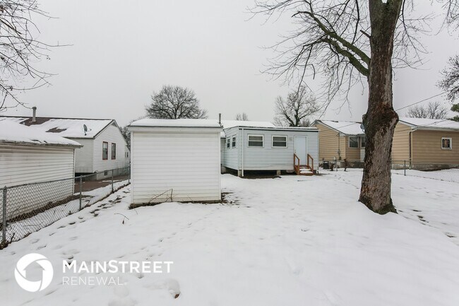 Building Photo - 437 Midlothian Rd