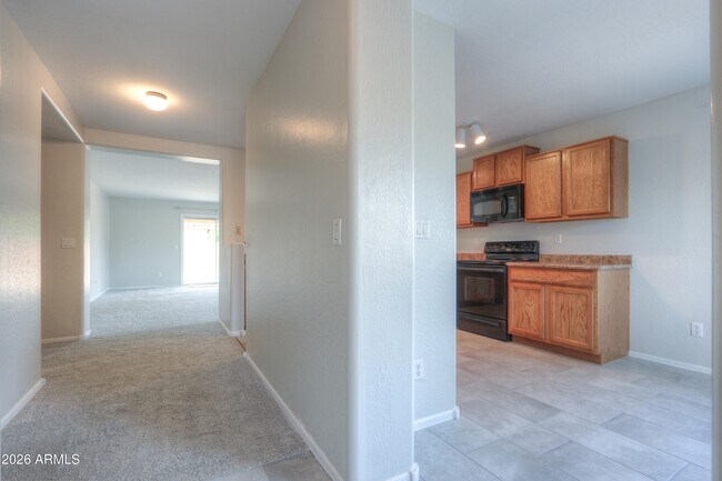 Building Photo - 27976 N Gold Ln