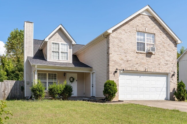 Building Photo - 2 Bed 2 Bath Garage Apartment in La Vergne