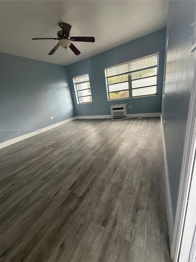 Building Photo - 1730 Marseille Dr