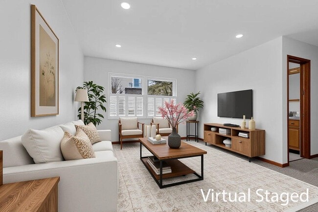 Building Photo - 49 Commanche Ct