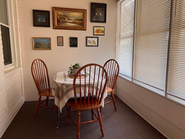 Building Photo - 3668 Wilmington Ave