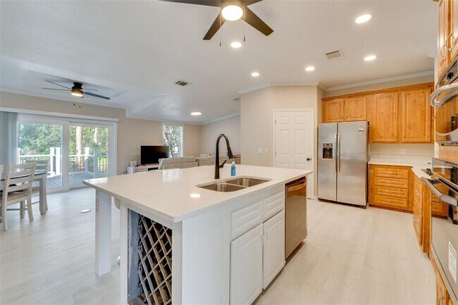 Building Photo - 8123 Shelley Trail