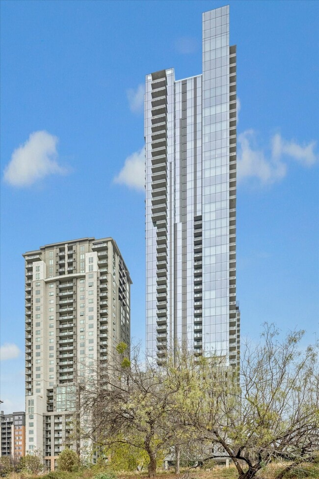 Building Photo - 44 East Ave
