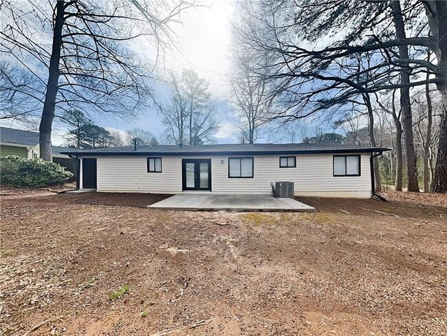 Building Photo - 8321 Beechwood Ct