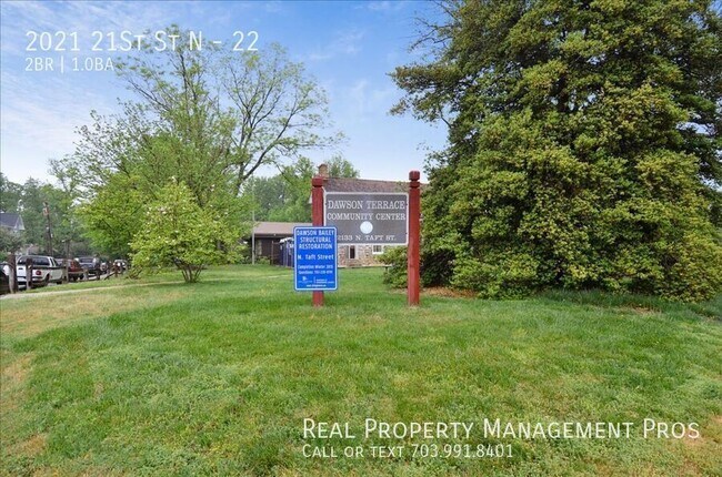 Building Photo - 2021 21st St N