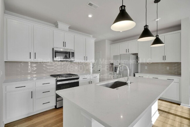 Building Photo - 8817 Arrington Hall