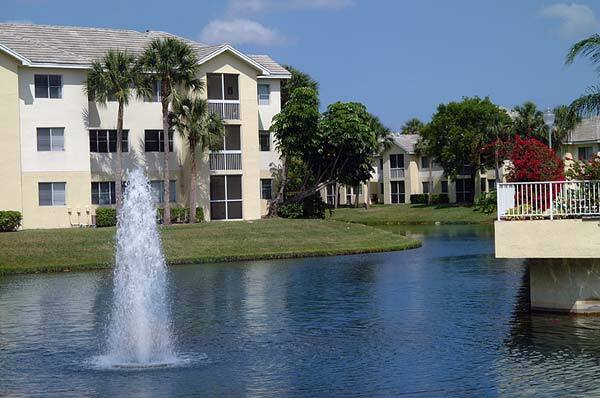 Building Photo - 9833 Westview Dr