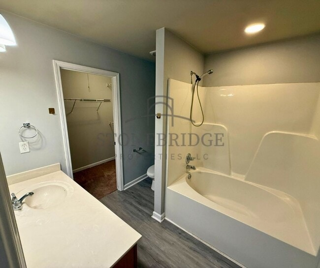 Building Photo - 2 bed, 2 bath, 1 level townhome in Calera
