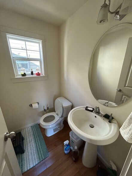 Living Room Bathroom - 1402 N Northgate Way