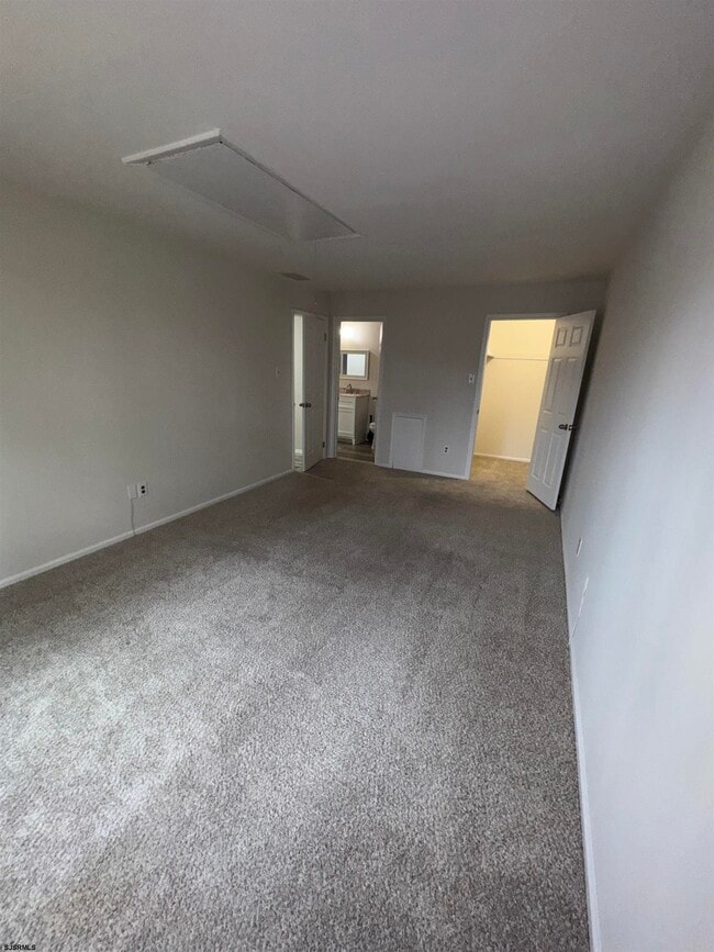 Building Photo - 4893 Bayberry Pl