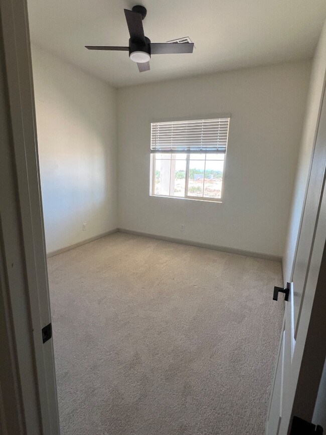 Building Photo - 16303 E Wildcat Dr