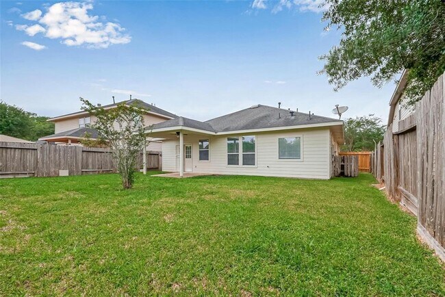 Building Photo - 11310 English Rose Trail