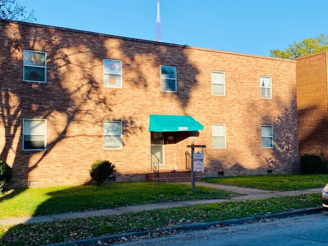 Building Photo - 3514 Park Ave.