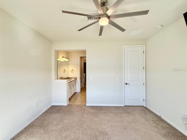 Building Photo - 18824 Birchwood Groves Dr