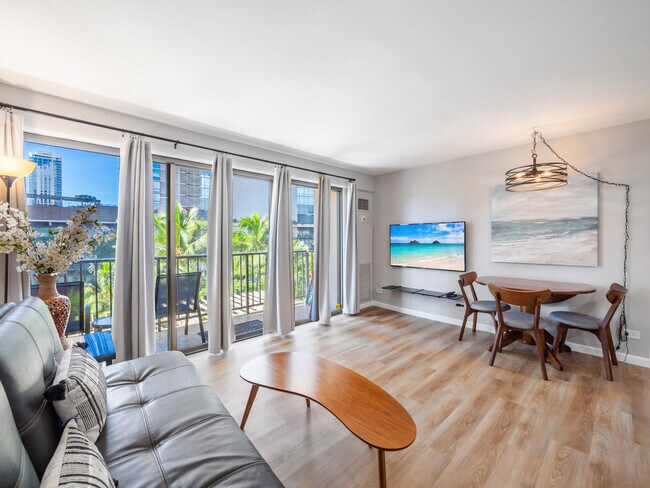 Building Photo - 2140 Kuhio Avenue-SI ID1327716P