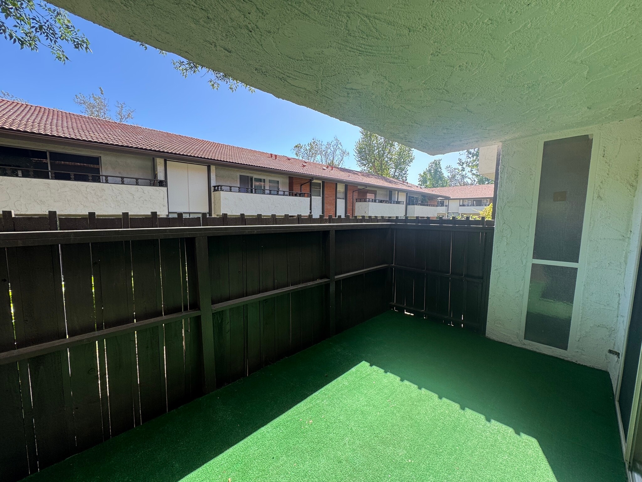 Building Photo - 31505 Lindero Canyon Rd