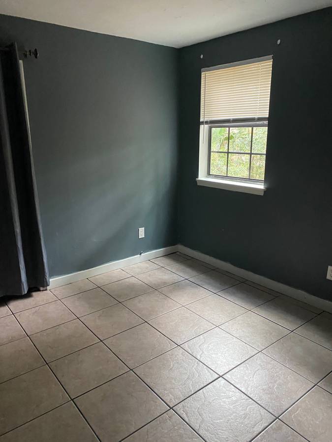 Building Photo - 1863 Nekoma Ct