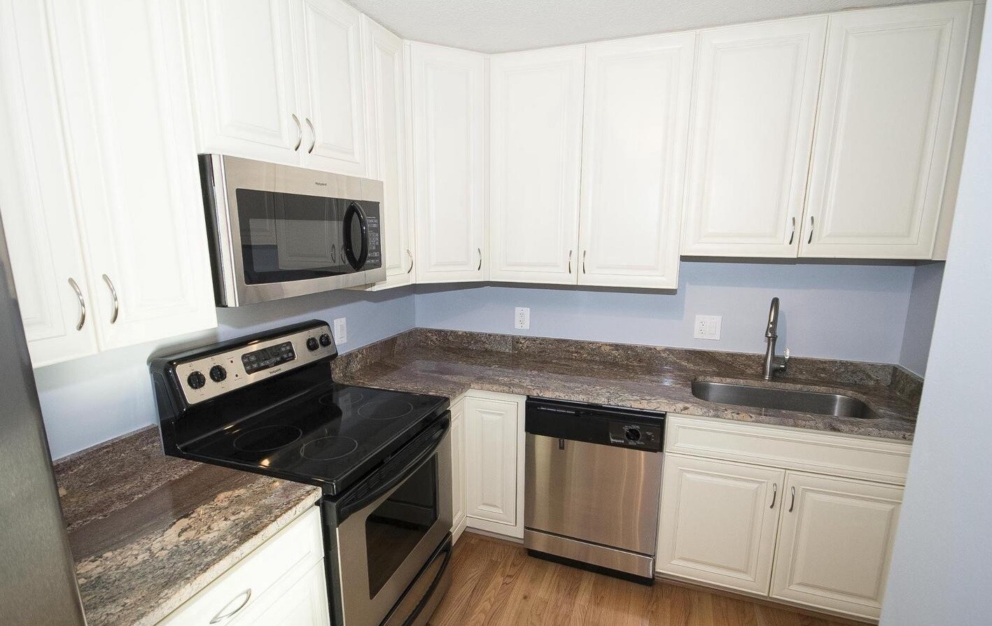 Building Photo - 1101 St Paul St