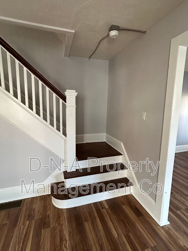 Building Photo - 534 N Courtland St