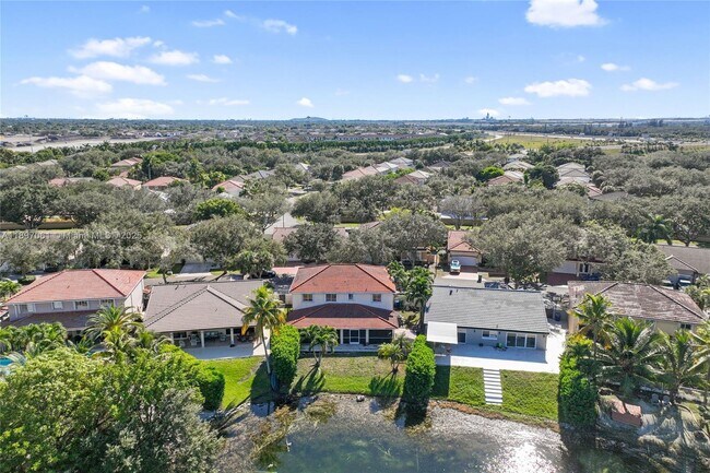 Building Photo - 8881 NW 189th Terrace