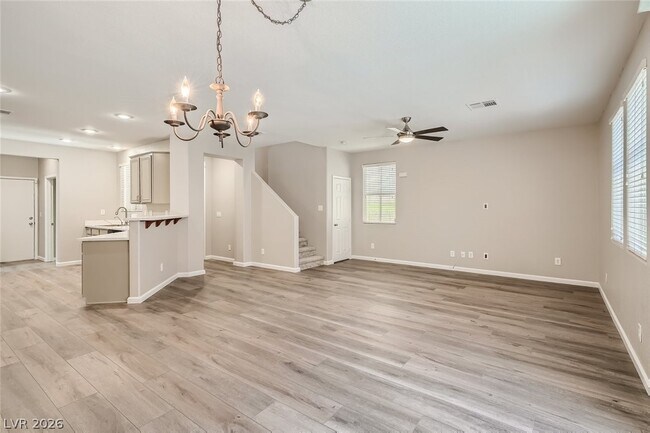 Building Photo - 25 Red Oak Canyon St