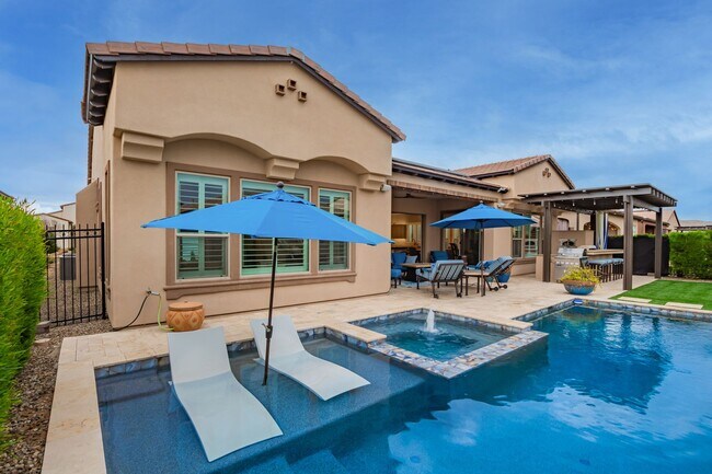 Building Photo - Luxury Lifestyle in Queen Creek AZ