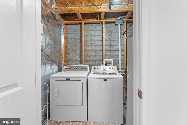 Building Photo - 7258 Mockingbird Cir