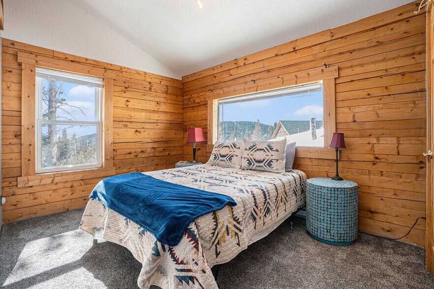 Building Photo - 1353 Alice Rd