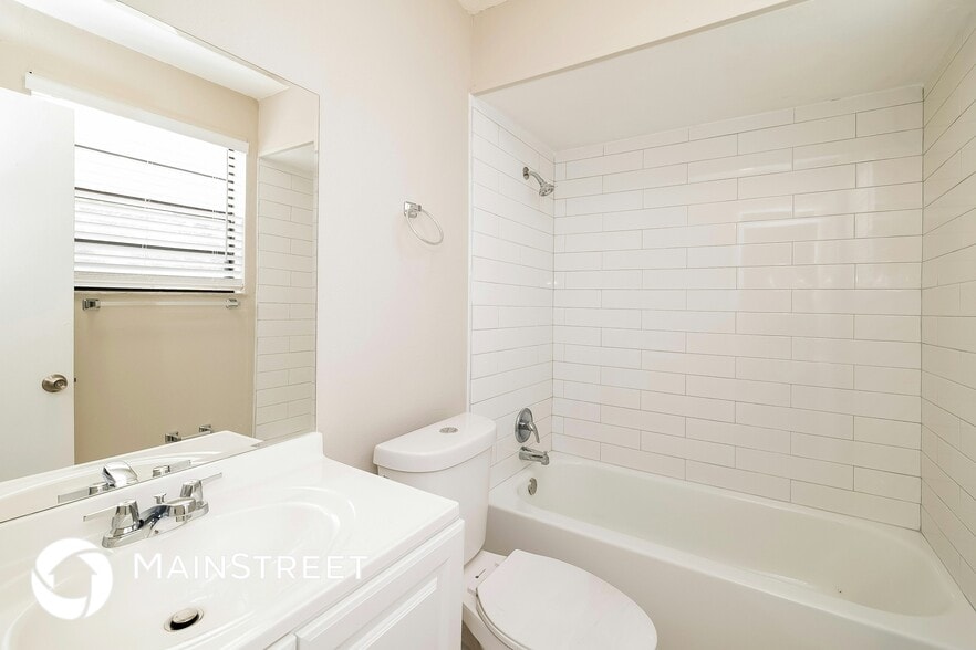 Building Photo - 2230 Gabarone Blvd