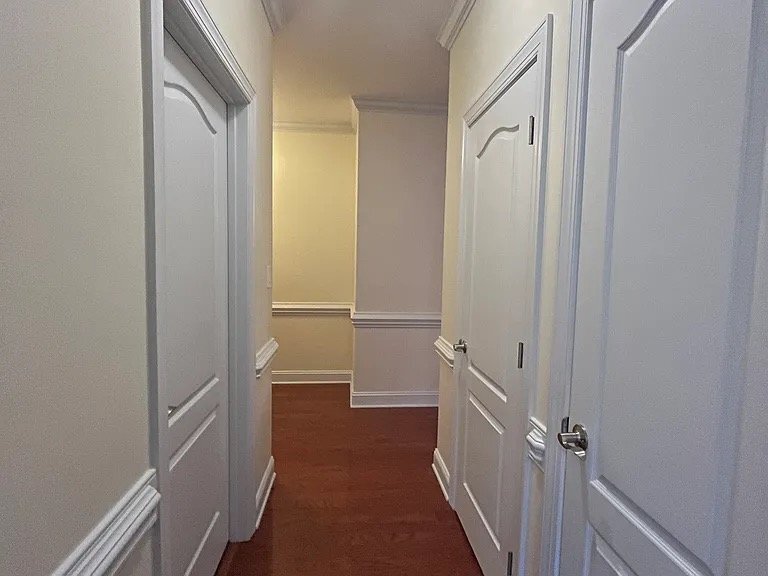 Building Photo - 212 Fountainhead Ln