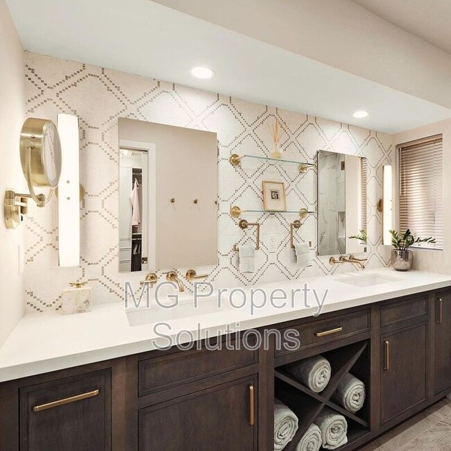 Building Photo - 1412 Mauro Pietro Dr