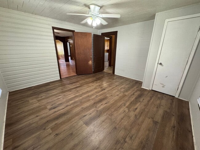 Building Photo - 3/1 House in Shannon Village $1050