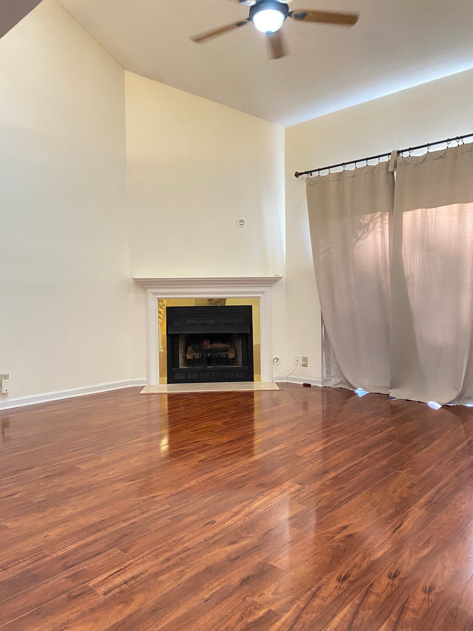 Building Photo - 339 Yorkshire Cir