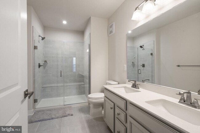 Building Photo - 46294 Mount Milstead Ter