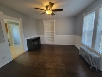 Building Photo - Nice One Bedroom with Small Office